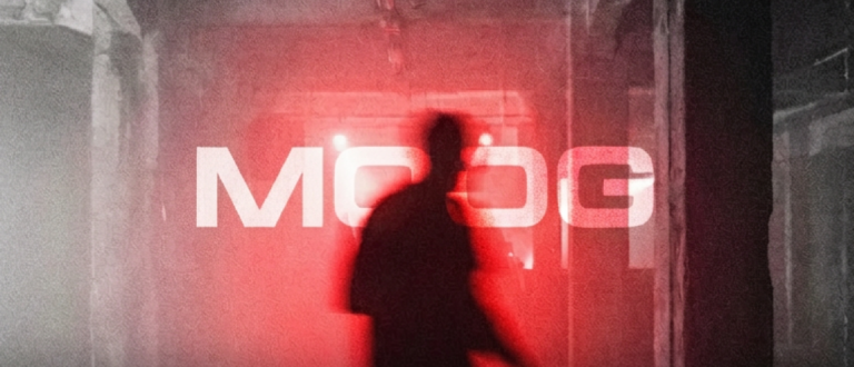 Una primavera intensa y oscura llega a MOOG